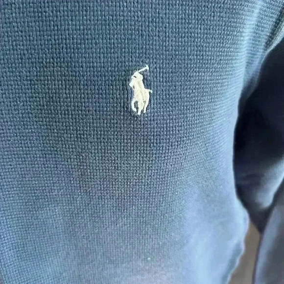 Polo Ralph Lauren Pajama top. Blue Thermal Waffle Knit. Large. Preowned. - Picture 3 of 4